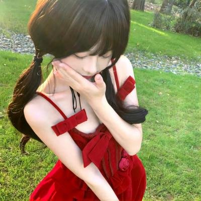 甜蜜寂寞女孩